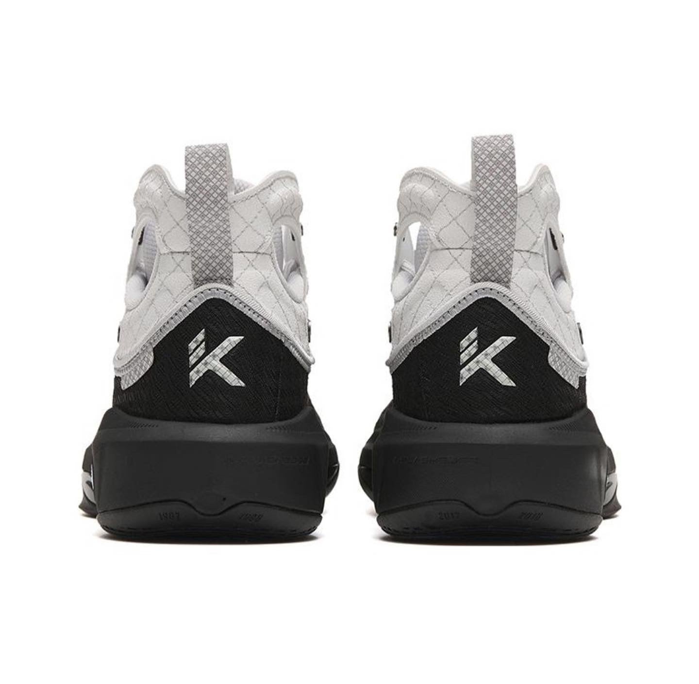 ANTA Men Klay Thompson KT8 Basketball Shoes